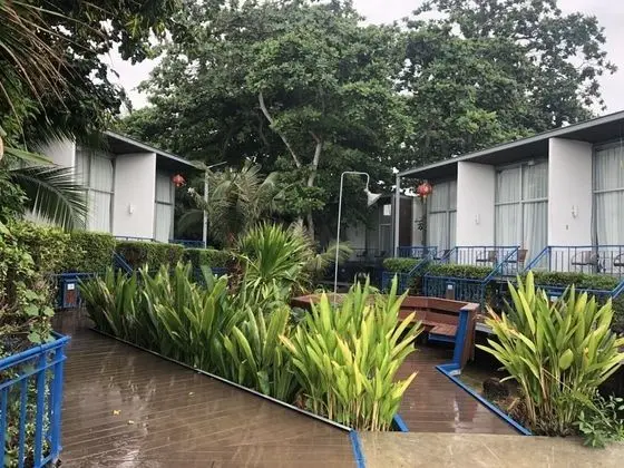 Deluxe garden