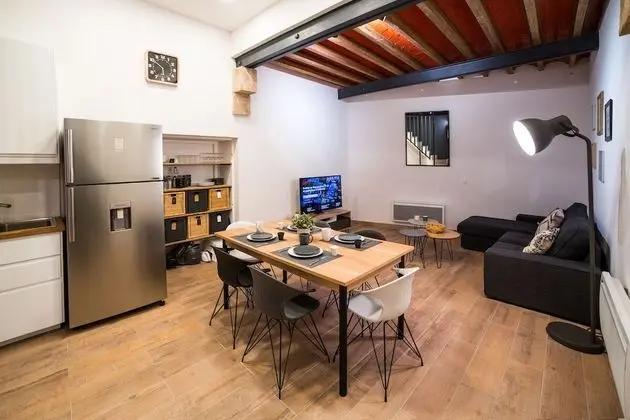 City Tek Büyük Yataklı Oda, Ortak Banyo (LGC habitat chambre 3)