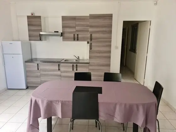 Comfort Apart Daire, Avlu Manzaralı