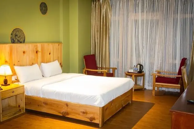 Deluxe İki Ayrı Yataklı Oda, 2 Tek Kişilik Yatak, Sigara İçilebilir, Tepe Manzaralı