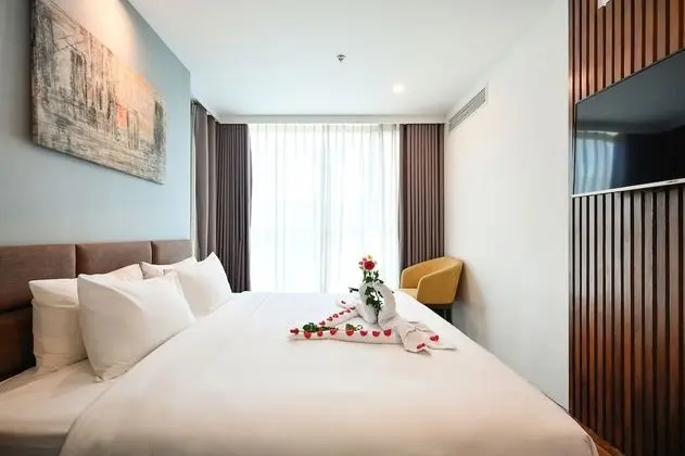Deluxe Tek Büyük Yataklı Oda