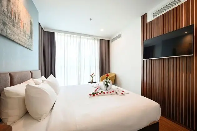 Deluxe Tek Büyük Yataklı Oda