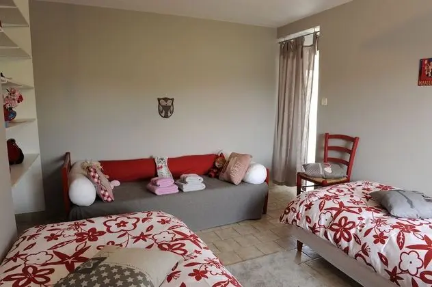 Süit, Sigara İçilmez (Dame de Coeur)