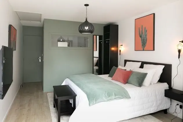 Comfort Tek Büyük Yataklı Oda, 1 Büyük (Queen) Boy Yatak, Göl Manzaralı (Unan)