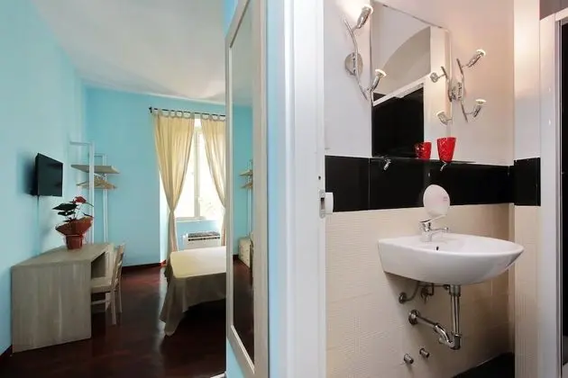 Deluxe Tek Büyük Yataklı Oda (Guesthouse)