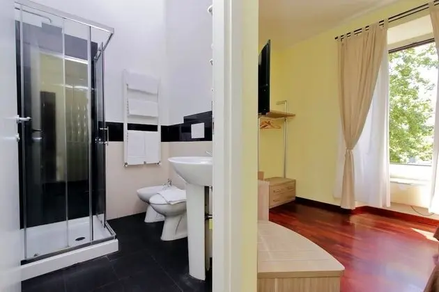 Deluxe Tek Büyük Yataklı Oda (Guesthouse)