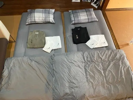 Ev (Private Vacation, For 4 Pax)