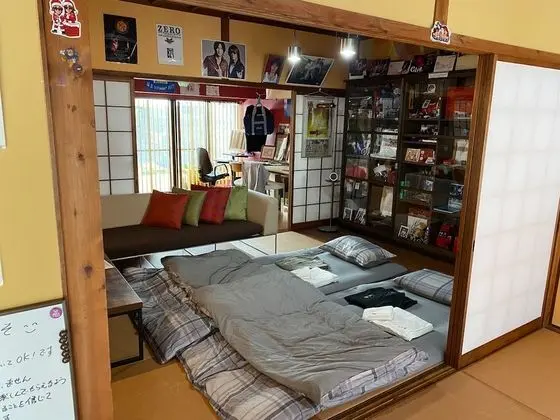 Ev (Private Vacation, For 4 Pax)