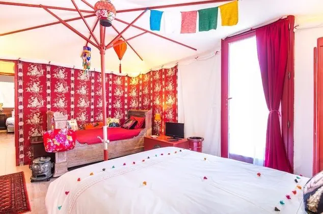 Üç Kişilik Oda (Gengis Khan)