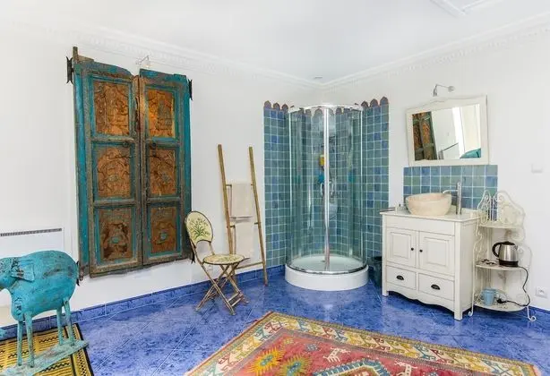 Üç Kişilik Oda (Maharani)