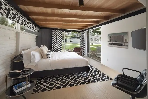 Premier Bungalov, Havuz Manzaralı