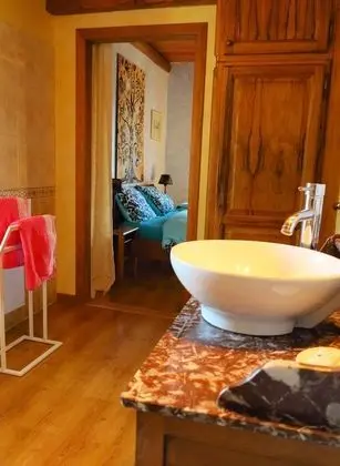 Comfort Tek Büyük Yataklı Oda (Hoopoe)