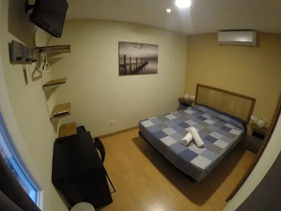 Tek Büyük Yataklı Oda