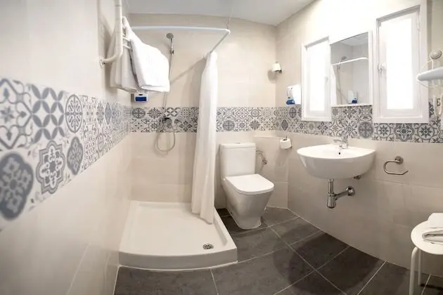 Tek Büyük Yataklı Oda, 1 Çift Kişilik veya 2 Tek Kişilik Yatak