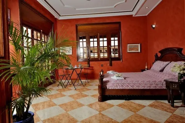 Süit, 2 Yatak Odası, Sigara İçilmez, Bahçe Manzaralı