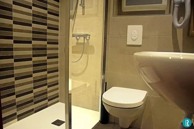 Comfort Tek Büyük Yataklı Oda, Bahçe Manzaralı