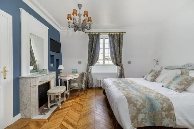 Deluxe Tek Büyük Yataklı Oda (Le Marquis)