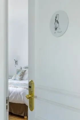 Deluxe Tek Büyük Yataklı Oda (Le Marquis)