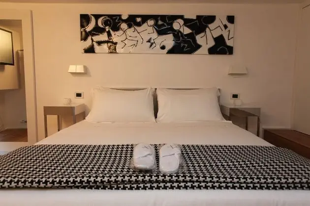 Classic Apart Daire (via Angelo Brunetti 24)