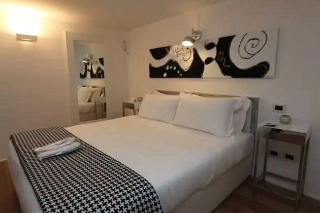 Luxury Apart Daire (via Angelo Brunetti 24)