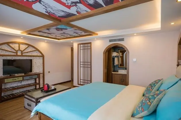 Comfort Tek Büyük Yataklı Oda