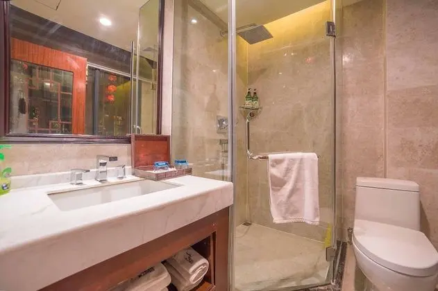 Comfort Tek Büyük Yataklı Oda