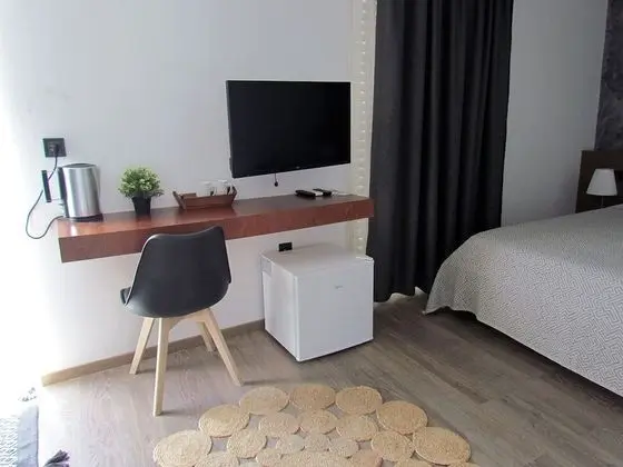 Standard Tek Büyük Yataklı Oda