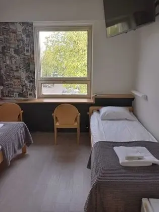 Basic Tek Büyük veya İki Ayrı Yataklı Oda