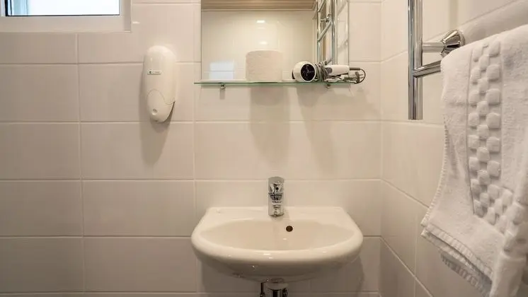 Basic Tek Kişilik Oda