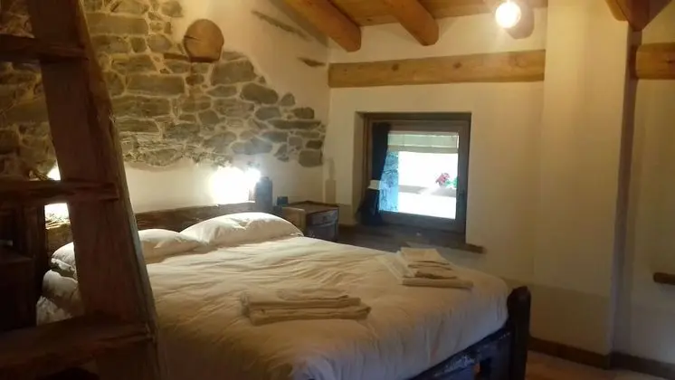 Tek Büyük Yataklı Oda, Dağ Manzaralı