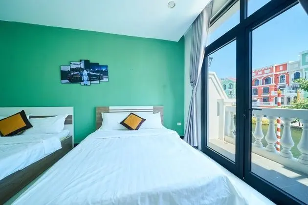 Deluxe Tek Büyük Yataklı Oda