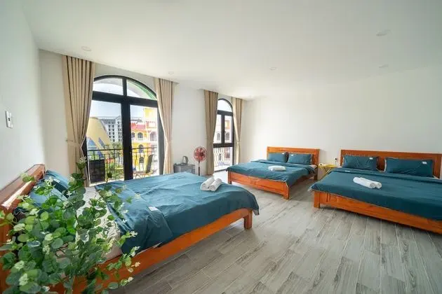 Senior Üç Kişilik Oda, Balkon