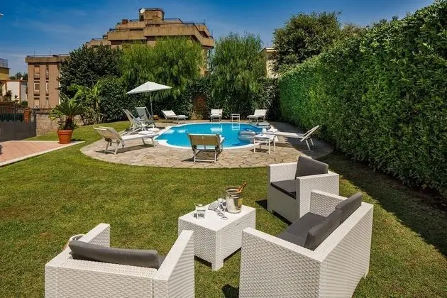 Villa, Sigara İçilebilir