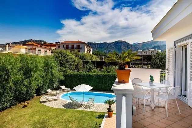 Villa, Sigara İçilebilir