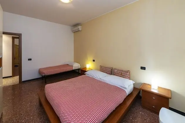 Basic Üç Kişilik Oda