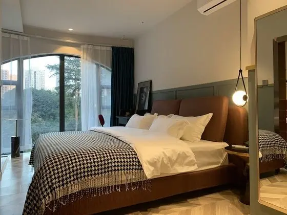 Luxury Tek Büyük Yataklı Oda