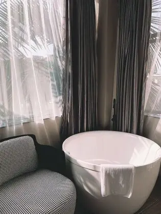 Luxury Tek Büyük Yataklı Oda