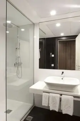 Standard Büyük Yataklı Tek Kişilik Oda