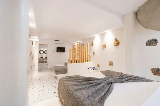 King Suite, Two Bedroom