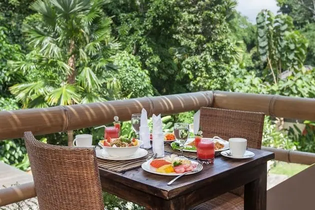 Villa, 2 Yatak Odası, Kişiye Özel Havuzlu, Bahçe Manzaralı