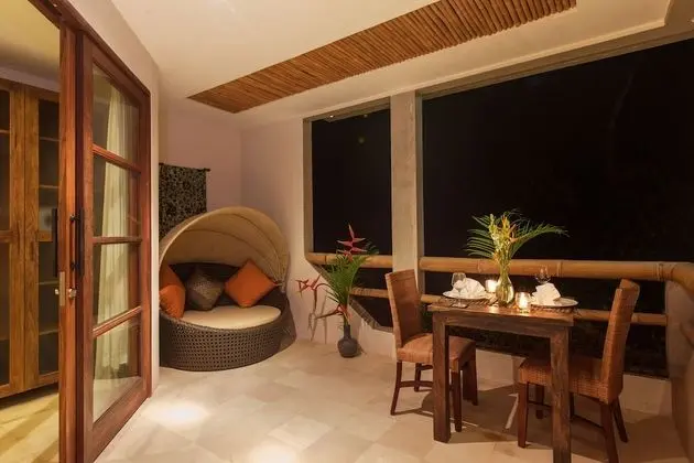 Villa, 3 Yatak Odası, Kişiye Özel Havuzlu, Bahçe Manzaralı