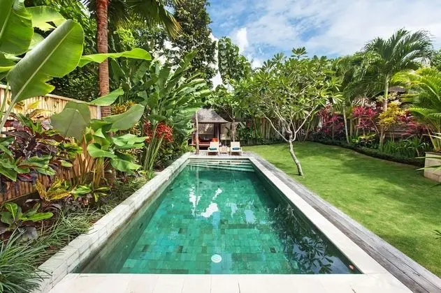 Villa, 3 Yatak Odası, Kişiye Özel Havuzlu, Bahçe Manzaralı