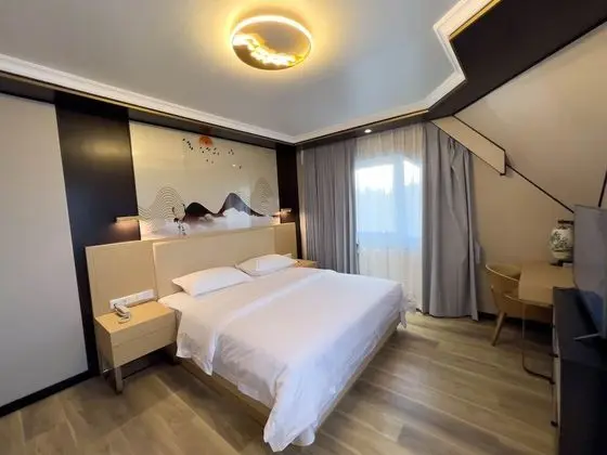 Tek Büyük Yataklı Oda