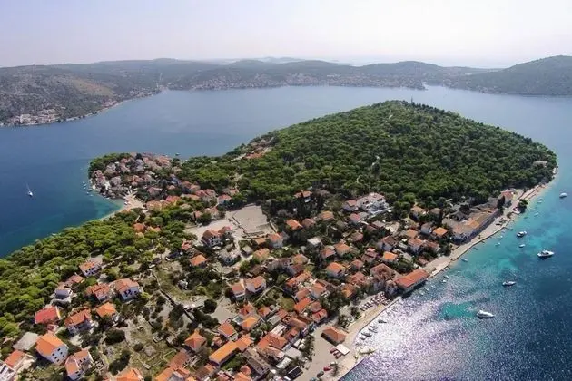 Apart Daire (Lias 2 - with restaurant - A10 drugi )