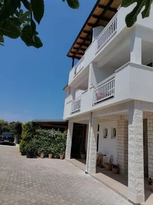 Stüdyo (Lias 2 - with restaurant - SA8(2+1))