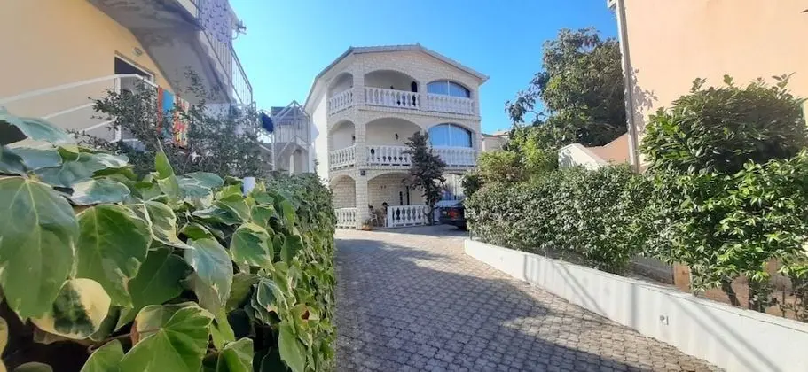 Apart Daire (Lias - with restaurant - A3 (4))