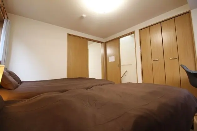 Ev