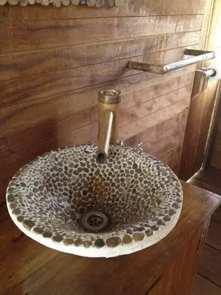 Traditional Tek Büyük Yataklı Oda, 1 Çift Kişilik Yatak, Balkon, Bahçe Manzaralı