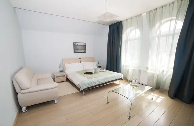 Deluxe Tek Büyük Yataklı Oda, 1 Büyük (Queen) Boy Yatak, Sigara İçilmez, Şehir Manzaralı