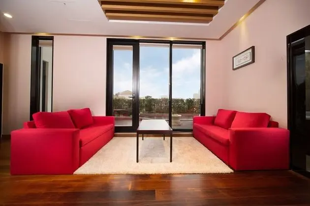 Villa (Monterosso H)